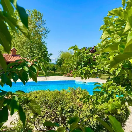 Skupljen Resort: Enjoy The Freedom! * Vladimirci