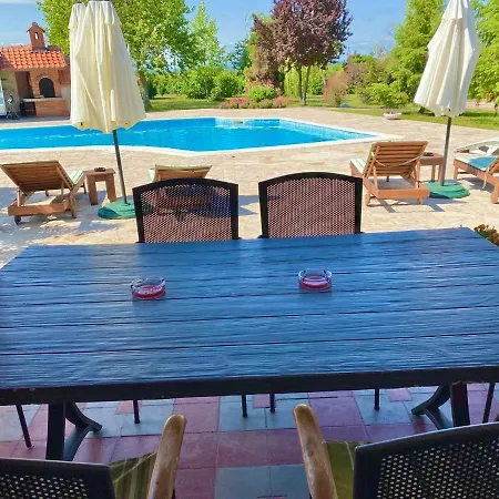 Villa Skupljen Resort: Enjoy The Freedom!