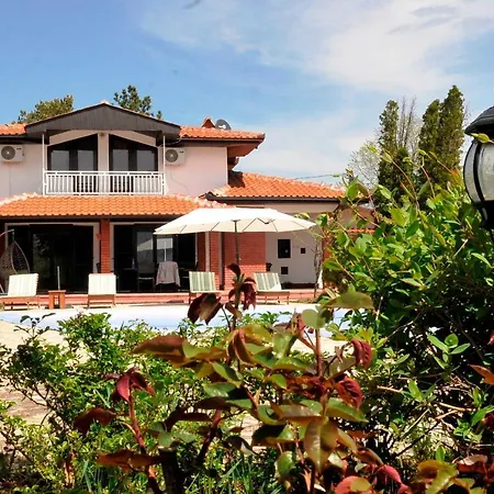 Villa Skupljen Resort: Enjoy The Freedom!